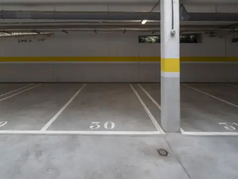 Garaje en calle del Mestizaje, 11